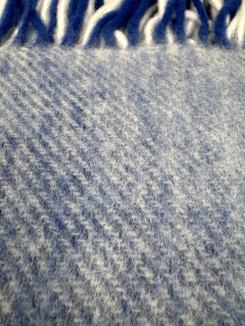 Плед Эльф с бахромой Влади, белый-сер.голубой-кобальт, LIAM