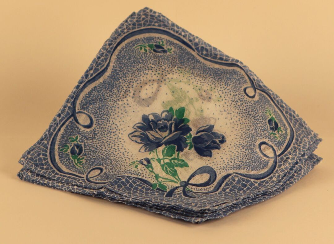 Платки носовые женские упак 10шт.