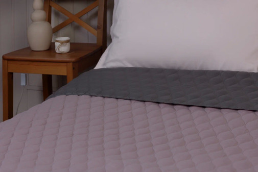 Покрывало стеганое Ультрастеп Белашофф, пепельная роза/темно-серый