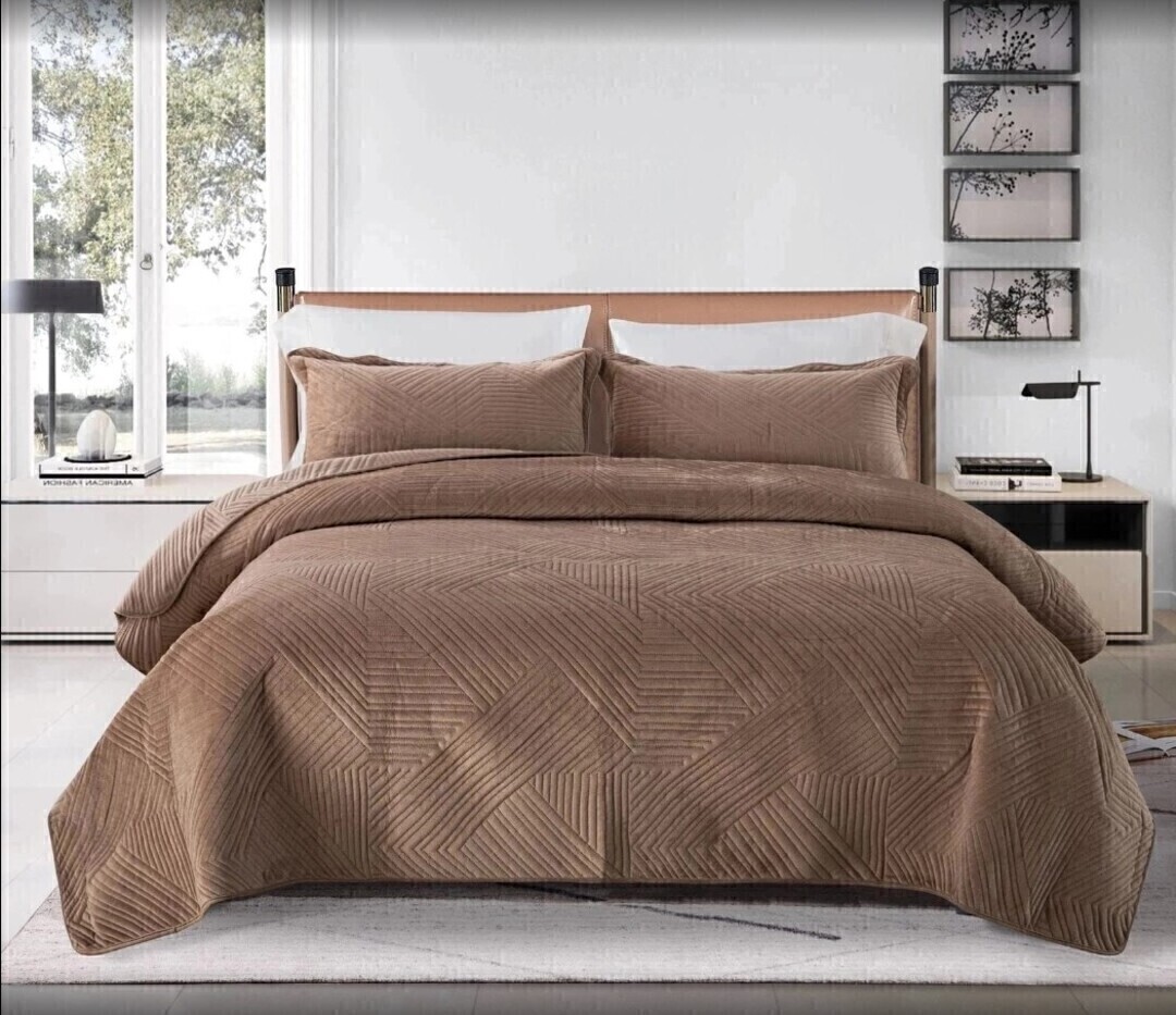 Покрывало велюровое с наволочками -2шт геометрия СД